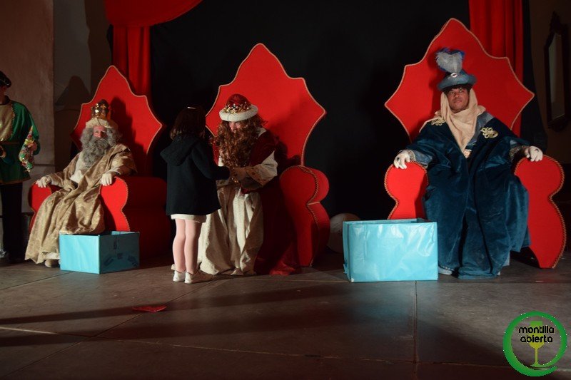 Entrega de cartas a los Reyes Magos