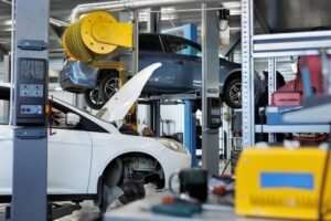 Consumo realizará inspecciones en talleres de reparación de vehículos andaluzas